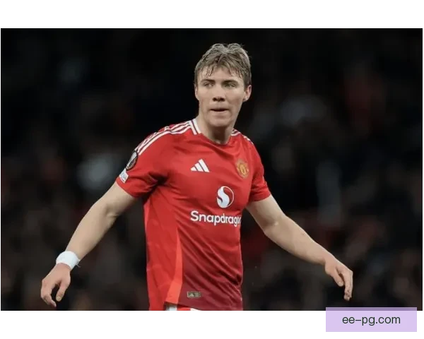 希顿与曼联续签一年合同 担任球队第三门将继续留队